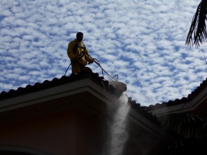 roof pressure clean with safety system